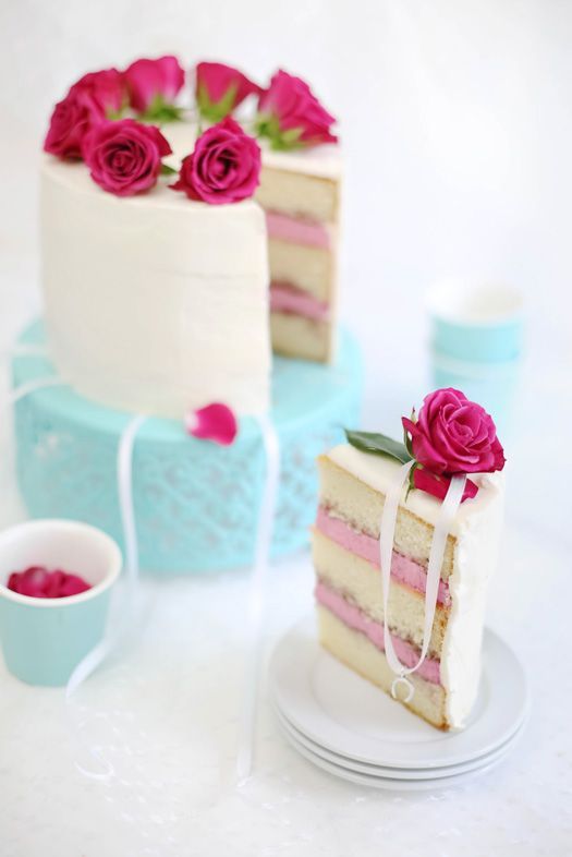 海外の伝統行事！ウェディングケーキにチャームを隠す”ケーキプルズ”が可愛くて素敵♡にて紹介している画像