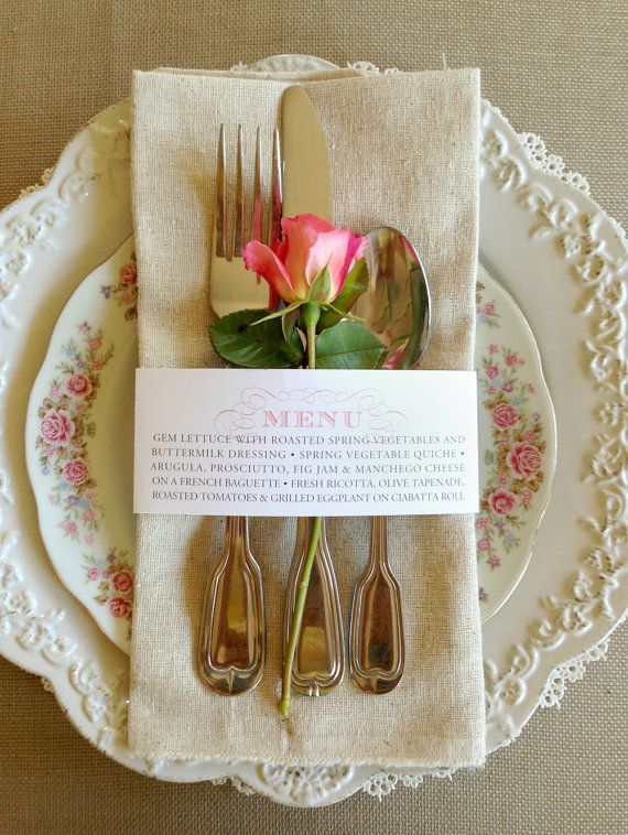 "Adding Glamour and Deliciousness to the Table: 11 Adorable Menu Designs"にて紹介している画像