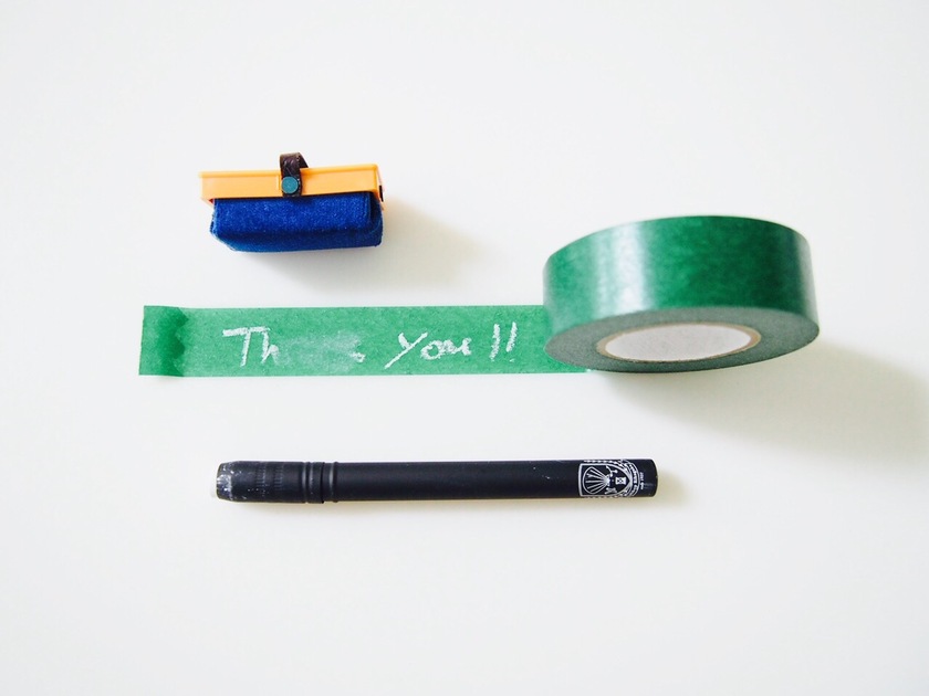 "Have You Heard About 'Tape Blackboard'? It's a Blackboard-style Washi Tape You Can Stick On and Draw with Chalk Again and Again!"にて紹介している画像