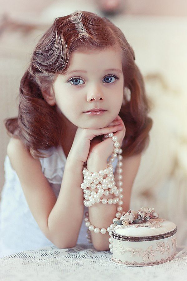 "The Charming Legend of the Angel of Happiness: Adorable 'Pearl Shower' Crafted with Bride's Gem - Pearls!"にて紹介している画像