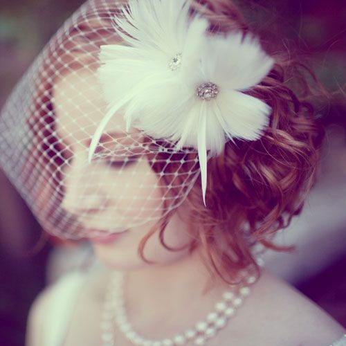 "Types of Wedding Veils That Instantly Make You Adorable Like an Angel: A Stylish Introduction!"にて紹介している画像