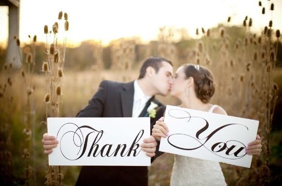 Essential Items for Pre-Wedding Photos! The Must-Have Photo Props for Couples ♩にて紹介している画像