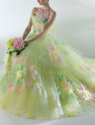 女の子みんなの憧れ＊お花たっぷり可愛すぎるカラードレスブランドまとめ♡にて紹介している画像