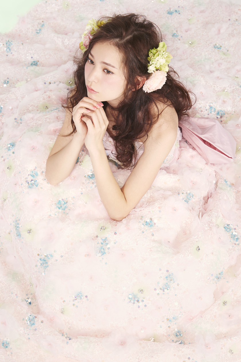 "6 Affordable and Cute Colored Dress Brands You Can Borrow for Around 300,000 Yen ♡"にて紹介している画像