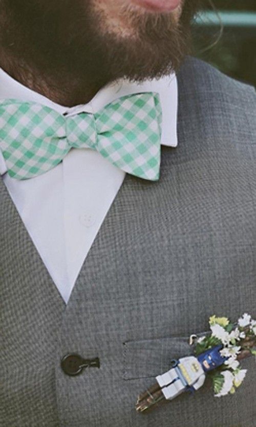 "Choose from the Bride's Perspective ♡ 10 Adorable and Stylish Bow Ties to Dress Up the Groom ✳︎"にて紹介している画像