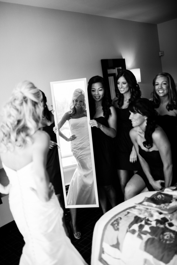 絶対に撮りたい♡ブライズメイドと一緒のウェディングフォトの撮り方ポーズまとめ＊にて紹介している画像