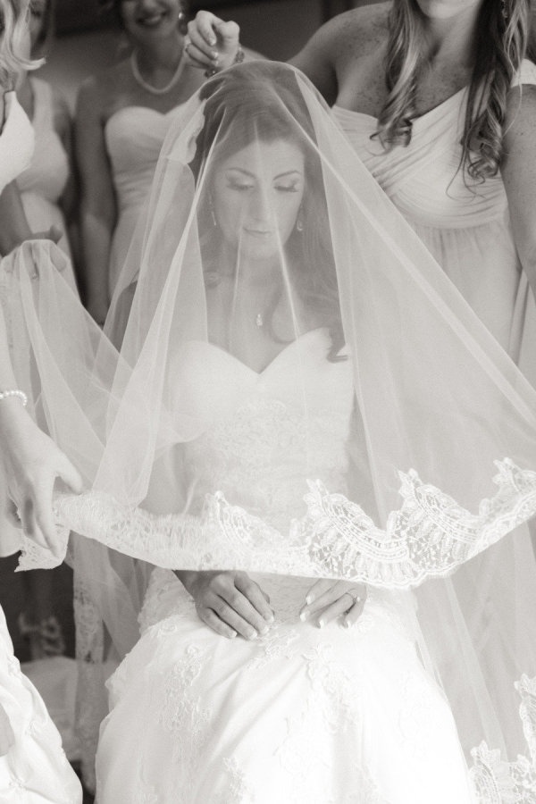 絶対に撮りたい♡ブライズメイドと一緒のウェディングフォトの撮り方ポーズまとめ＊にて紹介している画像