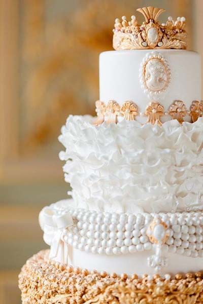 Just Like a Wedding Dress ♩ Do You Know What a Romantic 'Frill Cake' Is?にて紹介している画像