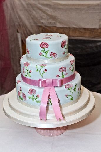Adorable Wedding Cake Inspired by Cath Kidston♡にて紹介している画像
