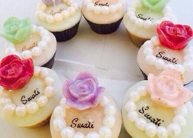 受付や挨拶、余興など。結婚式でお世話になったゲストに贈るお礼品は、自分でも欲しくなっちゃうような“ちょっといいもの”を選びましょ♡女性ゲストに贈ると必ず喜ばれる5000円以下のギフト５選！
