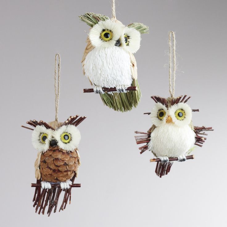 A Compilation of Cute 'Ornaments' You Need for Your Christmas Tree to Decorate Your Wedding Venue ♡にて紹介している画像