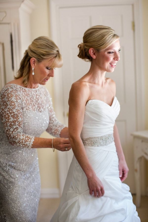 For Brides-to-Be in Dress Dilemmas: How to Find Your Perfect "Destined Dress" ♡にて紹介している画像