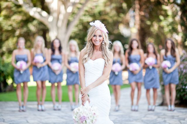 絶対に撮りたい♡ブライズメイドと一緒のウェディングフォトの撮り方ポーズまとめ＊にて紹介している画像