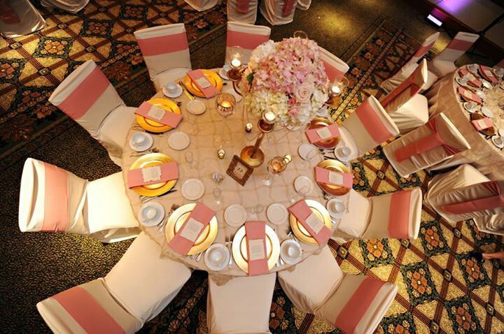 Adorably Cute♡ Wedding Ideas Inspired by "Legally Blonde" to Make You Feel Like Elle Woods!にて紹介している画像