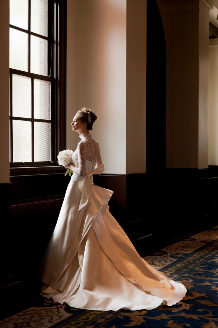 A Dress Made of Mikado Silk: The Ultimate Comfort and Elegance You Want to Experience Just Once! ♡にて紹介している画像