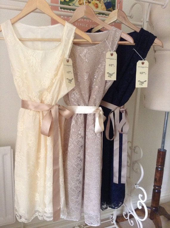 Beautiful and Girlish Bridesmaid Dresses: A Collection of Pure and Cute Styles ♡にて紹介している画像