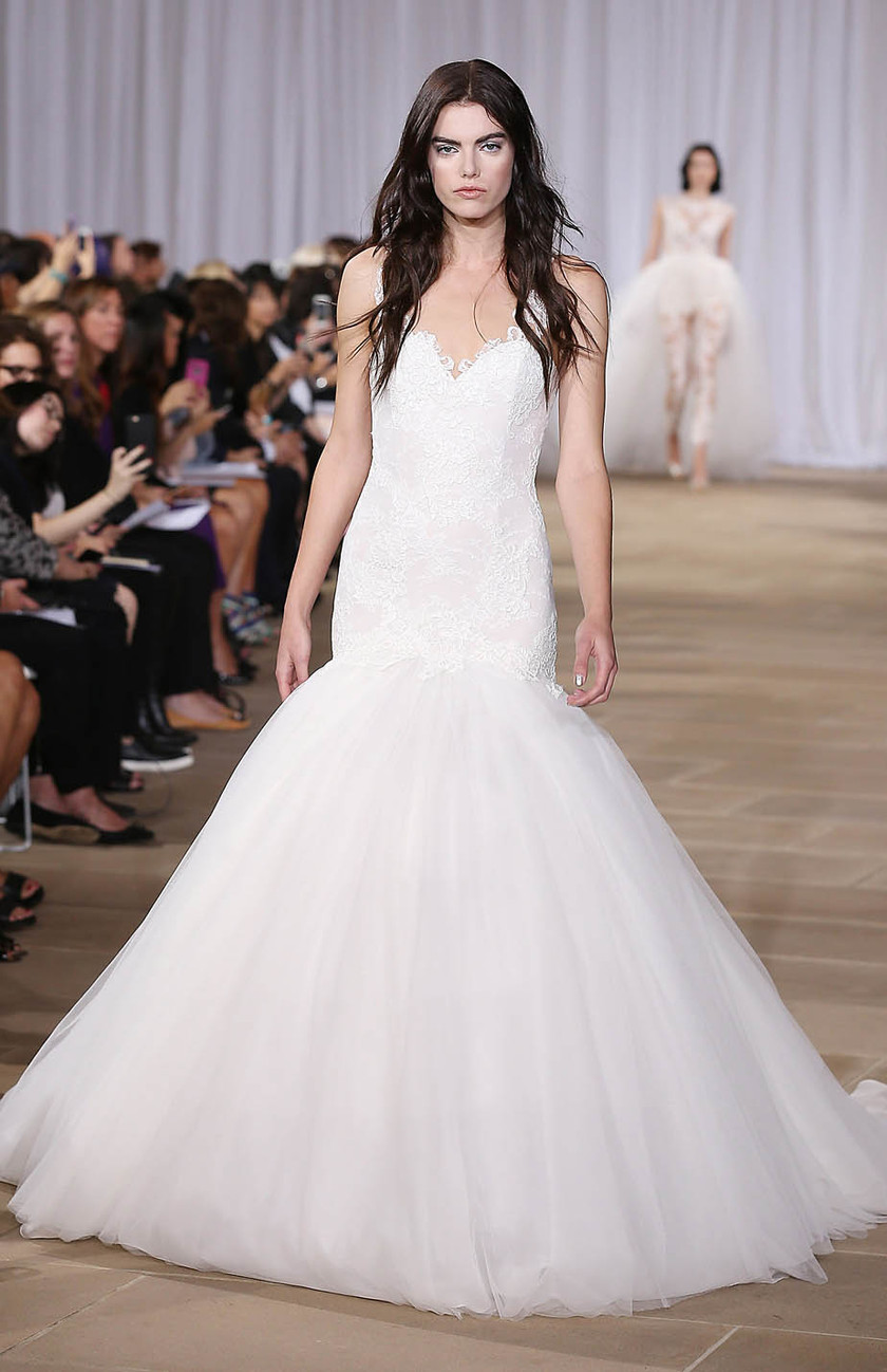 2016 Trends You Can't Miss ♡ <By Brand> Latest Mermaid Line Dress Collection ♩にて紹介している画像