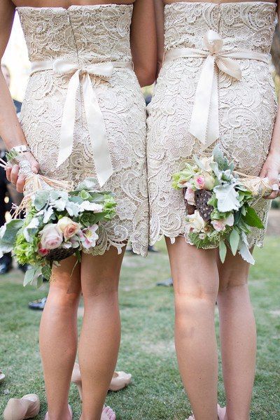 Beautiful and Girlish Bridesmaid Dresses: A Collection of Pure and Cute Styles ♡にて紹介している画像