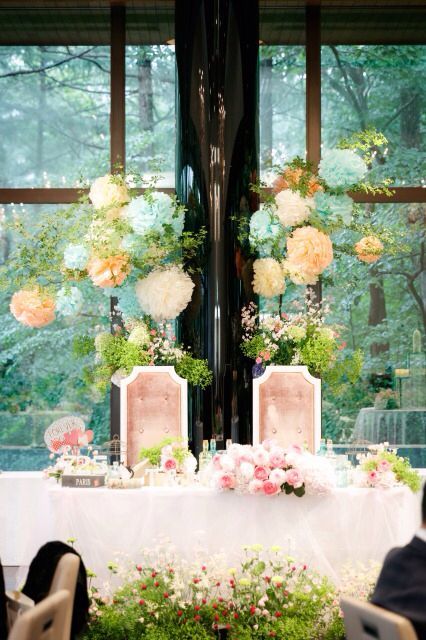 海外の高砂って、日本と全然違う！【二人用ランドテーブル】で作る海外風高砂デザインまとめ＊にて紹介している画像