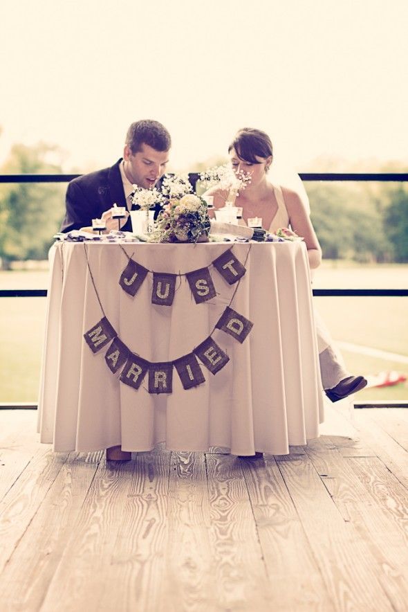 海外の高砂って、日本と全然違う！【二人用ランドテーブル】で作る海外風高砂デザインまとめ＊にて紹介している画像