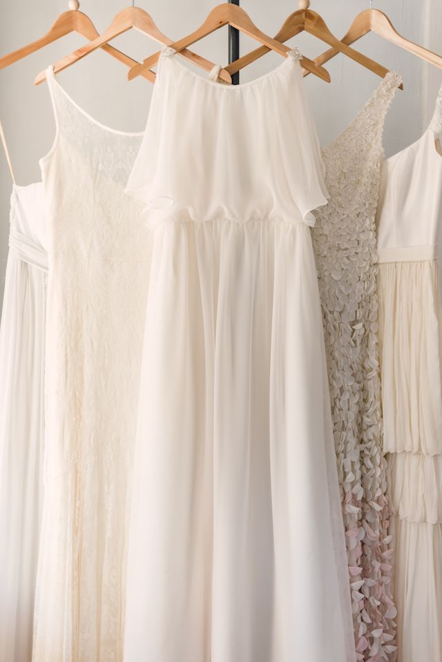 "Attention All Dress Saviors! Discover What Suits You: A Cute Wedding Dress Catalog by Silhouette ♡"にて紹介している画像