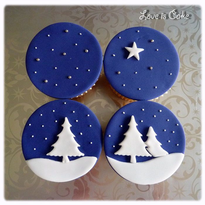 The Perfect Party: Adorable Christmas Designed Cupcake Recipes!♡にて紹介している画像