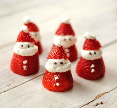 The Perfect Party: Adorable Christmas Designed Cupcake Recipes!♡にて紹介している画像