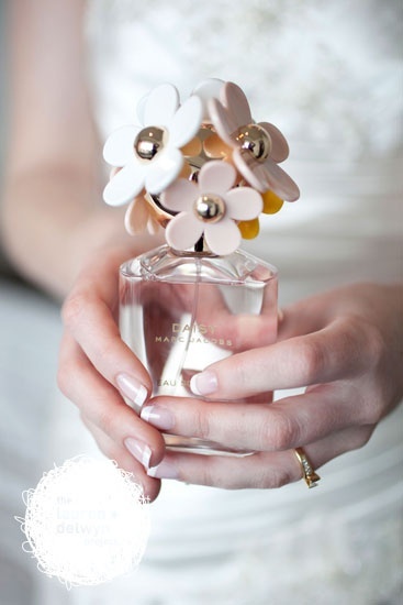 weddingの思い出はどの香り？とにかく可愛すぎる香水のイメージをあつめましたにて紹介している画像
