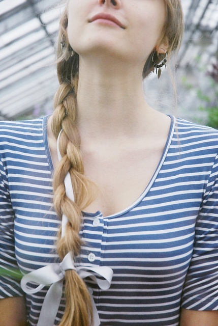 一度は試してみたい♡カジュアルコーデも可愛くきまる！愛されリボンヘアをあつめました♡にて紹介している画像