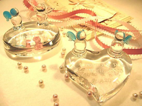 クリスタルの様に輝く♡ガラスでできたハート型リングピローが可愛すぎ＊にて紹介している画像