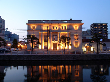 A Place Where You Can Create Handmade Wedding Rings Together: Do You Know About 'Karakoro Workshop'?にて紹介している画像