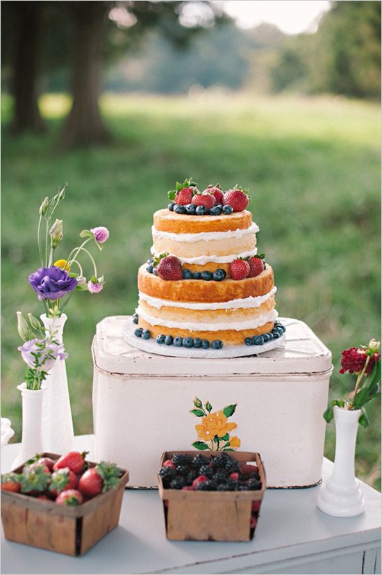 Let's Have Fun Together! Casual and Charming Picnic Weddings ♡にて紹介している画像