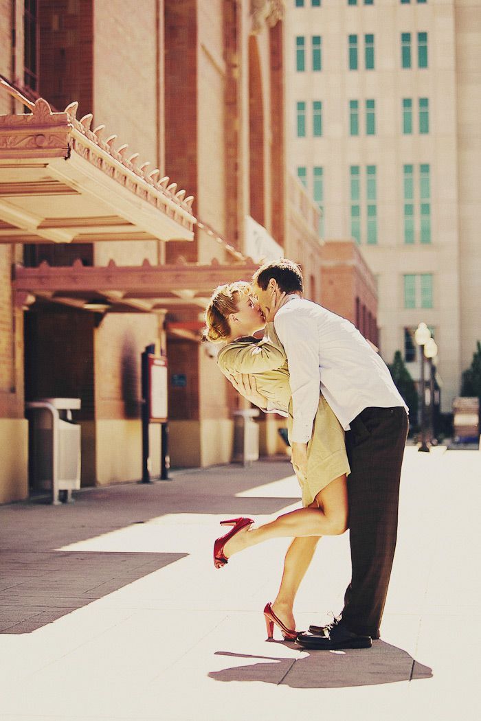 一生の宝物っ♡エンゲージメントフォトは彼と仲良く『お揃いコーデフォト』で決定♩にて紹介している画像