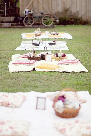 Let's Have Fun Together! Casual and Charming Picnic Weddings ♡にて紹介している画像