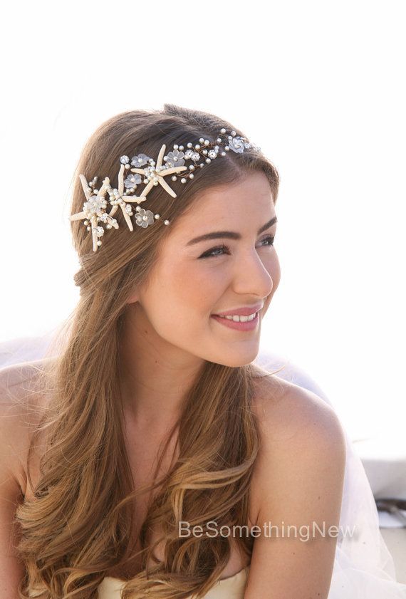 Magical Hair and Makeup: A Collection of Perfect Headband Designs for Brides♡にて紹介している画像