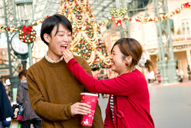 "Hurry Up! Capture Magical Moments with Professional Photographers at TDL - 'Disney Photo Tour' Available Until December 25th!"にて紹介している画像