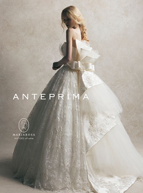 "Must-Try on! 5 Popular Wedding Dress Brands for Your Special Request ♡"にて紹介している画像