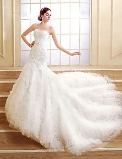 Tips for Matching Your Bouquet to Your Dress: A Collection of the Best Coordinations! ♡にて紹介している画像