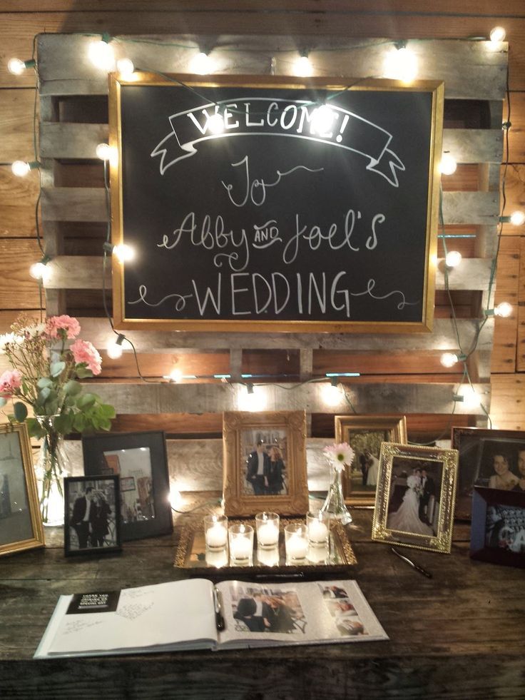 "Welcome in Sparkling Light: 10 Beautiful Ways to Decorate Your Space with Fairy Lights*"にて紹介している画像