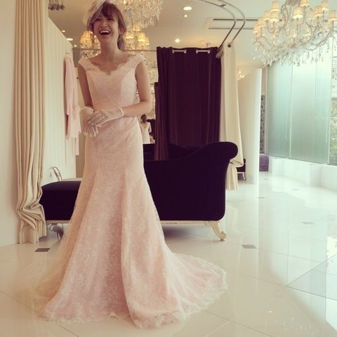 The Dream Wedding Dress: Check Out the Adorably Sweet Design by Saeko!にて紹介している画像