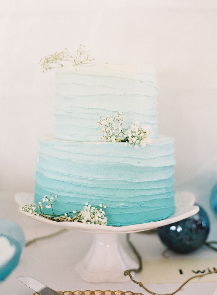Falling in Love with Gradients: A Collection of Wedding Ideas Inspired by Ombré ♡にて紹介している画像
