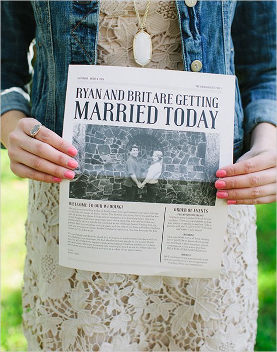 "Unveiling Love Stories and Romantic Tales: The Exciting 'Bridal Newspaper' from the Couple for Guests!"にて紹介している画像