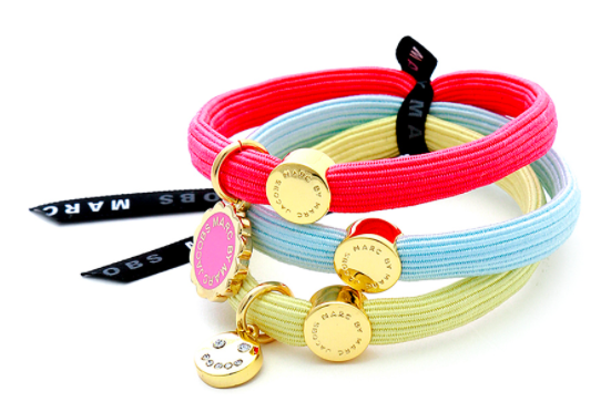 “Chic and Cute: Marc by Marc Jacobs' 'Cluster Pony' Available for Under 5000 Yen ♩”にて紹介している画像