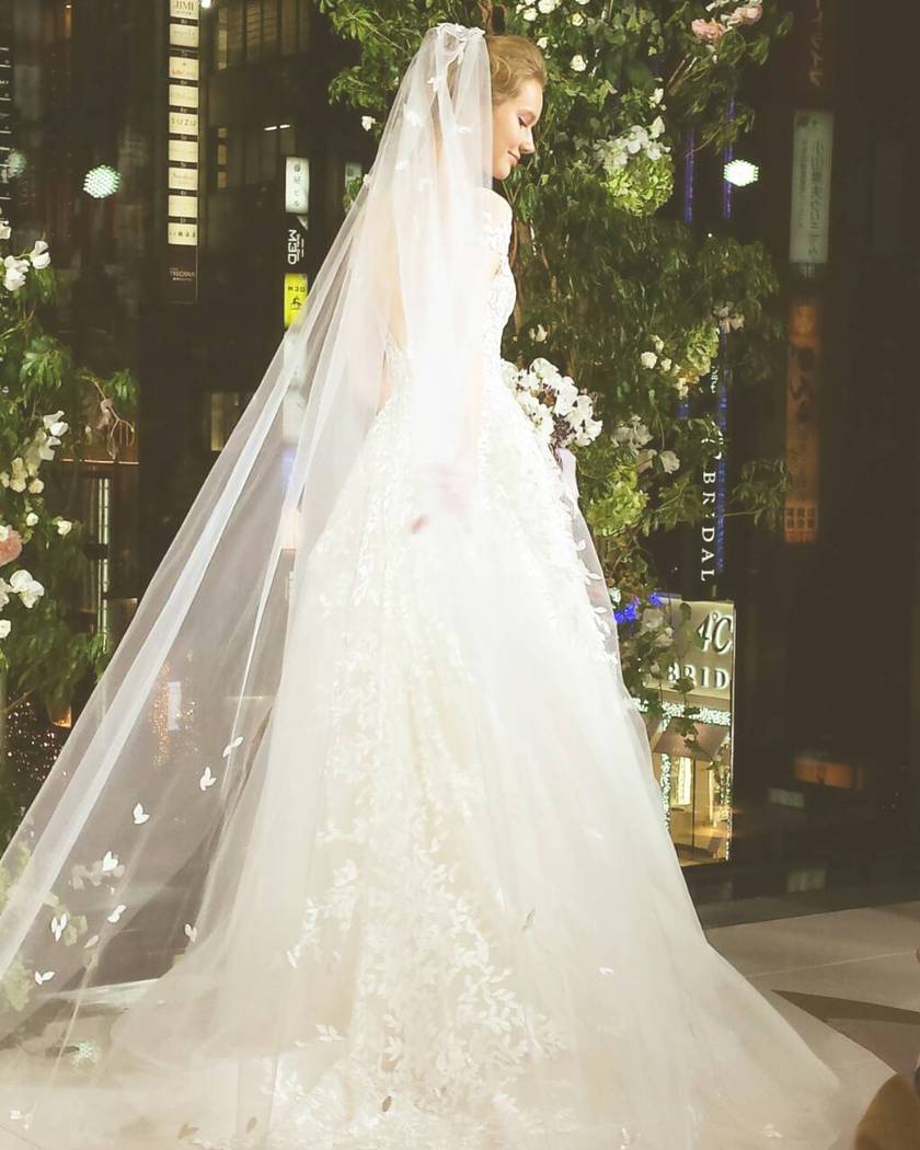 Learn from Novarese! The Three Wedding Dress Trends of 2016 You Can't Miss ♡!にて紹介している画像