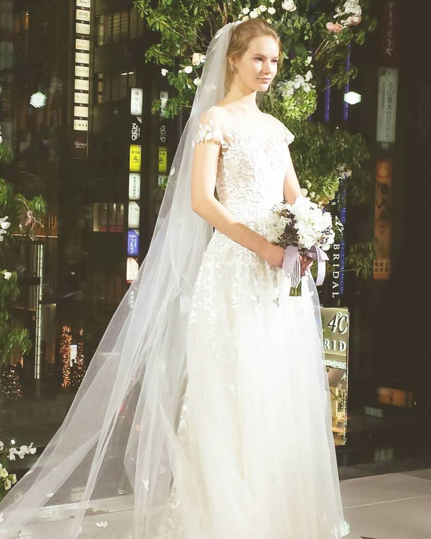 Learn from Novarese! The Three Wedding Dress Trends of 2016 You Can't Miss ♡!にて紹介している画像