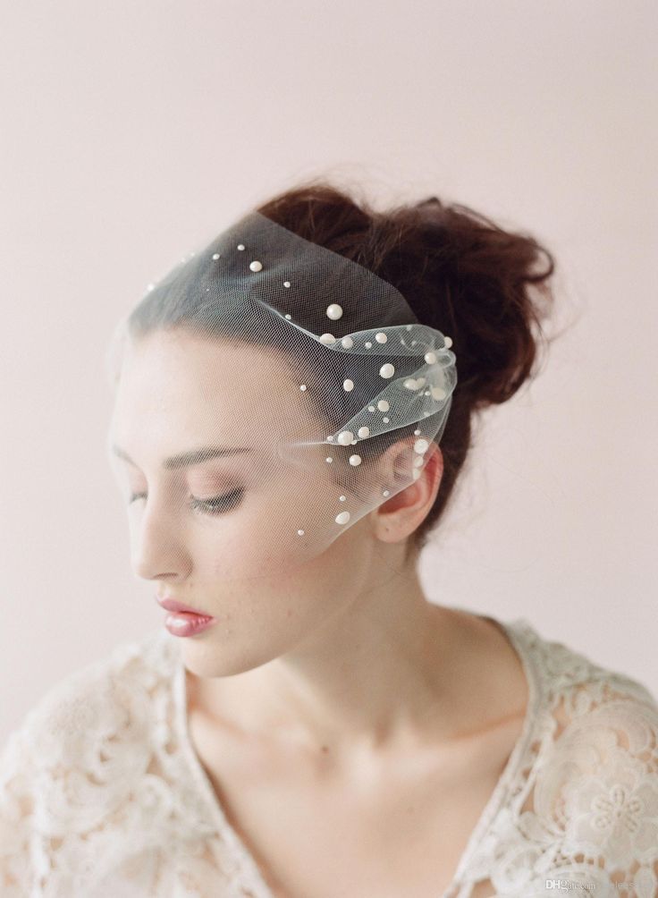 だって私たちは日本人♩暗髪に似合う、清楚可愛い【ショートベールデザイン】５選＊にて紹介している画像