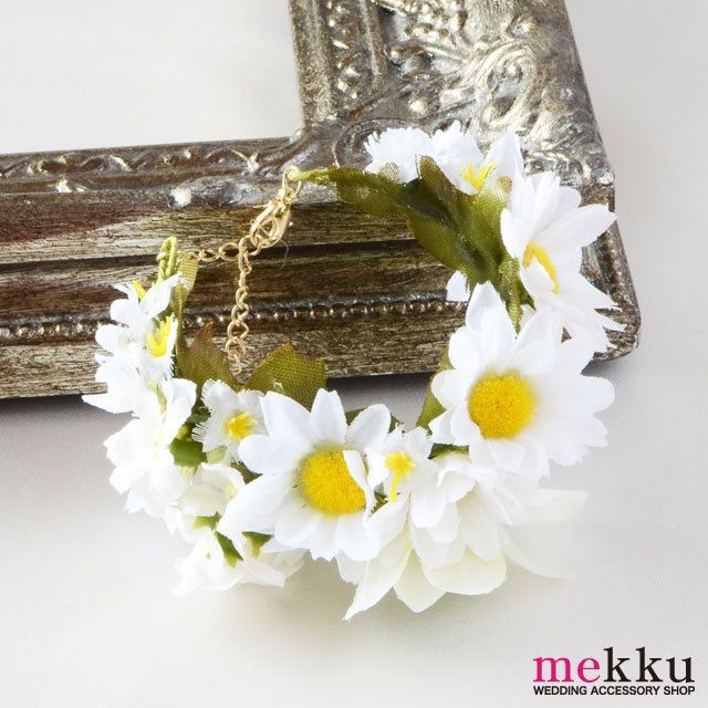 Elevate Your Bridal Look: Adorable Wedding Items from 'mekku' to Express Your Unique Style! ♡にて紹介している画像