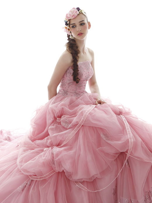 10 Charming Pink Colored Dresses to Tempt Your Girlish Heart ♡にて紹介している画像
