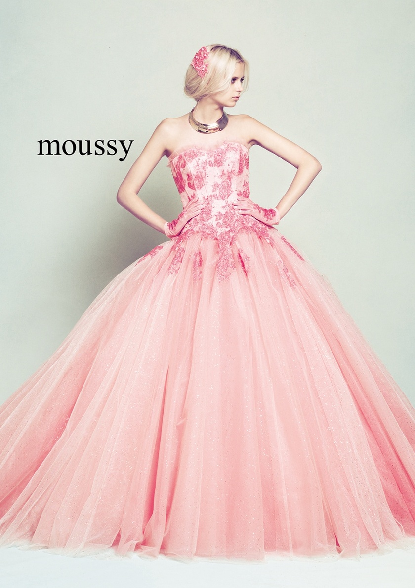10 Charming Pink Colored Dresses to Tempt Your Girlish Heart ♡にて紹介している画像