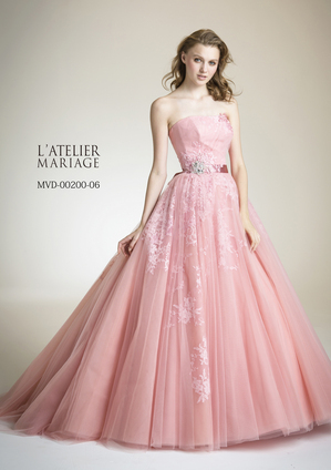 10 Charming Pink Colored Dresses to Tempt Your Girlish Heart ♡にて紹介している画像